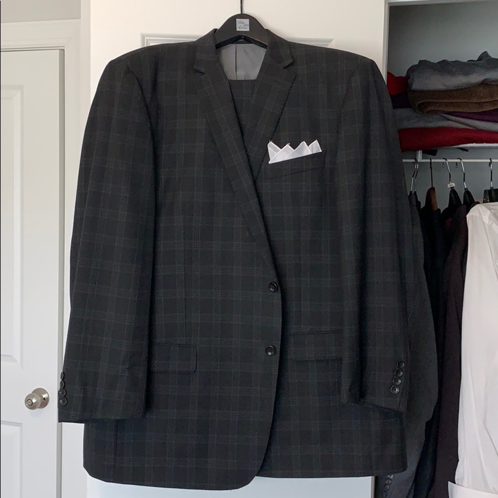Men’s Suit